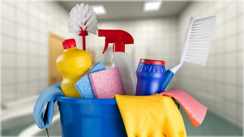 House clearance team working in a SW3 residential property