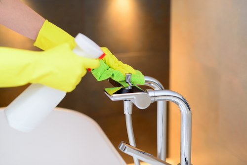 Regular cleaning service for a SW3 home interior