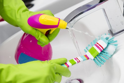 Low-carbon service van supporting carpet cleaning operations
